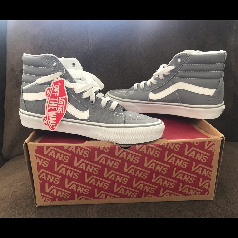 Vans NWT. Sk8-Hi Gray Sneaker